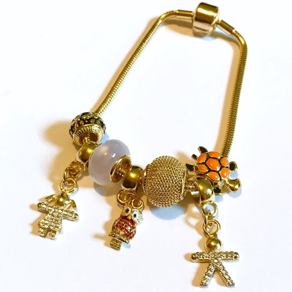 BRIGHT KIDS CHARM 18KTS OF GOLD PLATED BRACELET - Picture 1 of 1